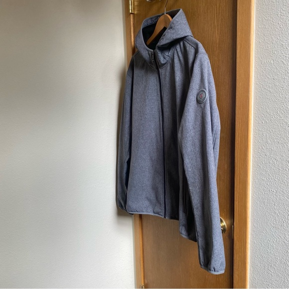 TOMMY HILFIGER • Gray Zip Midweight Softshell Jacket - XXL - Picture 15 of 16